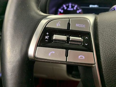 Used 2020 Kia Telluride SX w/ SX Prestige Package image 19