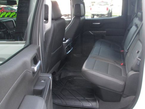 Used 2019 Chevrolet Silverado 1500 LTZ w/ LTZ Premium Package image 15