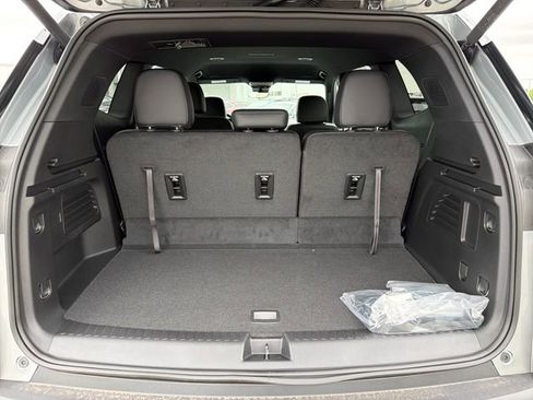 New 2026 GMC Acadia Elevation w/ Super Cruise Package FWD image 25