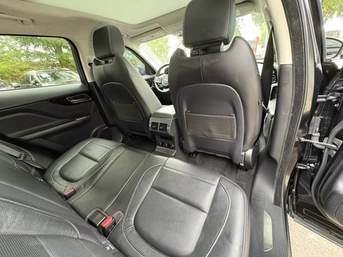 Used 2020 Jaguar F-PACE R-Sport AWD/4WD image 19