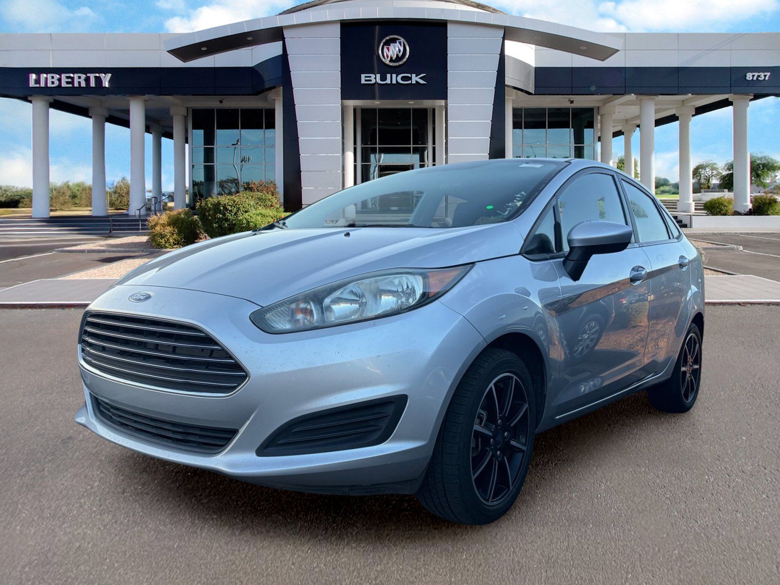 Used 2019 Ford Fiesta SE FWD image 4