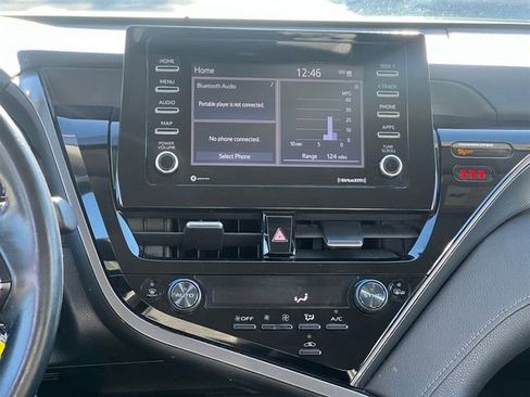 Certified 2023 Toyota Camry SE image 18