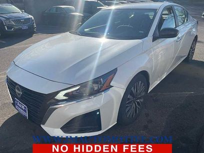 Used 2024 Nissan Altima 2.5 SV