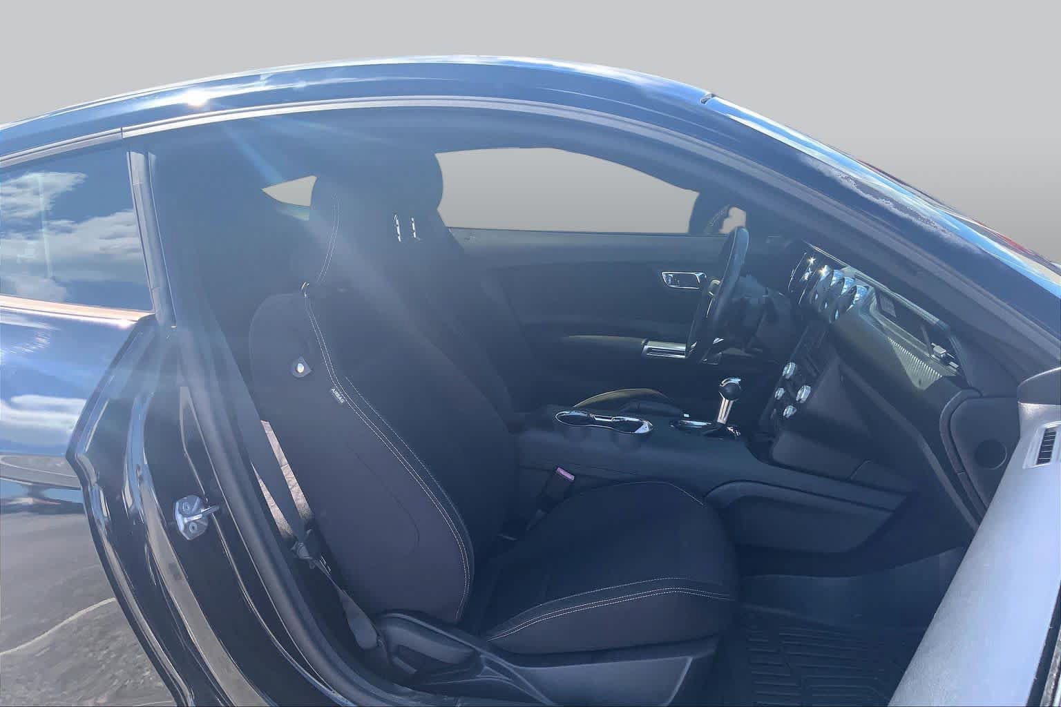 Used 2015 Ford Mustang Coupe w/ Equipment Group 051A RWD image 6