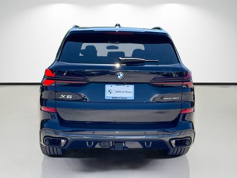 New 2026 BMW X5 xDrive40i w/ M Sport Package AWD/4WD image 4