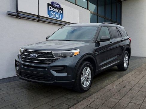 Certified 2023 Ford Explorer XLT AWD/4WD image 7