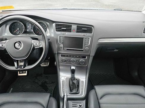 Used 2017 Volkswagen Golf Alltrack SEL image 20