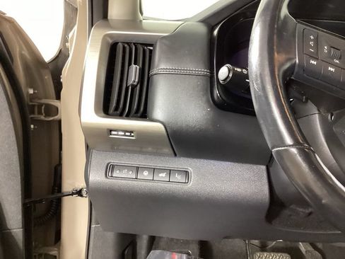 Used 2023 Nissan Pathfinder Platinum w/ Cargo Package AWD/4WD image 14