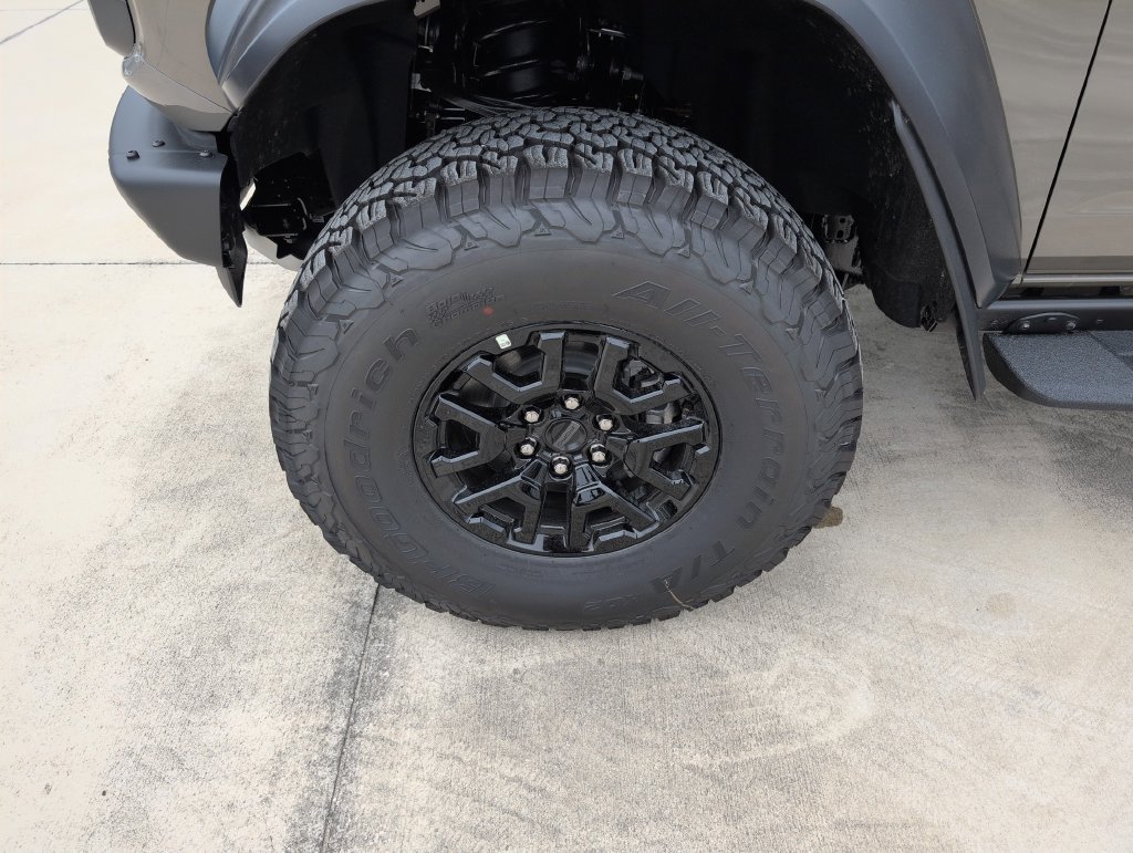 New 2026 Ford Bronco Raptor AWD/4WD image 15