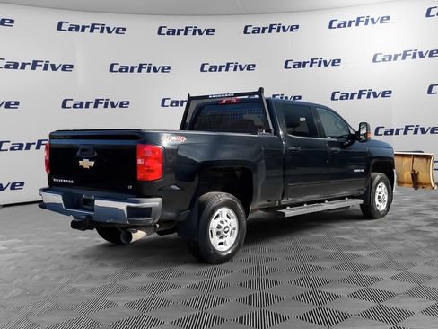 Used 2018 Chevrolet Silverado 2500 LT w/ LT Convenience Package AWD/4WD image 6