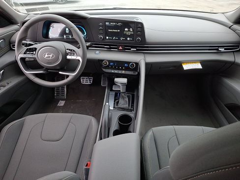 New 2026 Hyundai Elantra Sport image 10