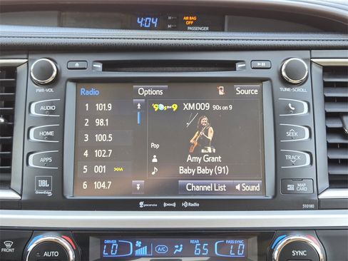 Used 2018 Toyota Highlander Limited w/ Protection Package #3 image 18