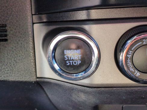 Used 2023 Toyota Tacoma TRD Off-Road image 20