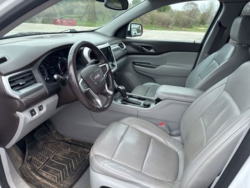 Used 2017 GMC Acadia SLT AWD/4WD image 38