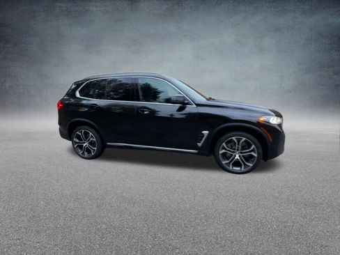 Used 2024 BMW X5 xDrive40i w/ Premium Package AWD/4WD image 27