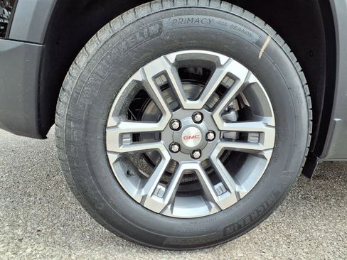 New 2026 GMC Terrain Elevation w/ Technology Package II FWD image 24