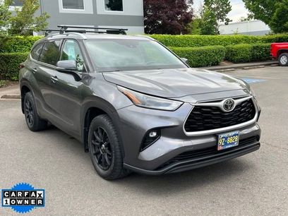 Used 2021 Toyota Highlander XLE