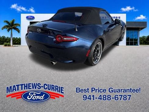 Used 2024 MAZDA MX-5 Miata Club RWD image 4