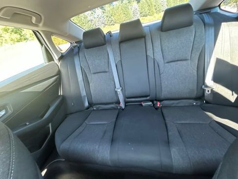 Used 2025 Honda Accord SE image 27