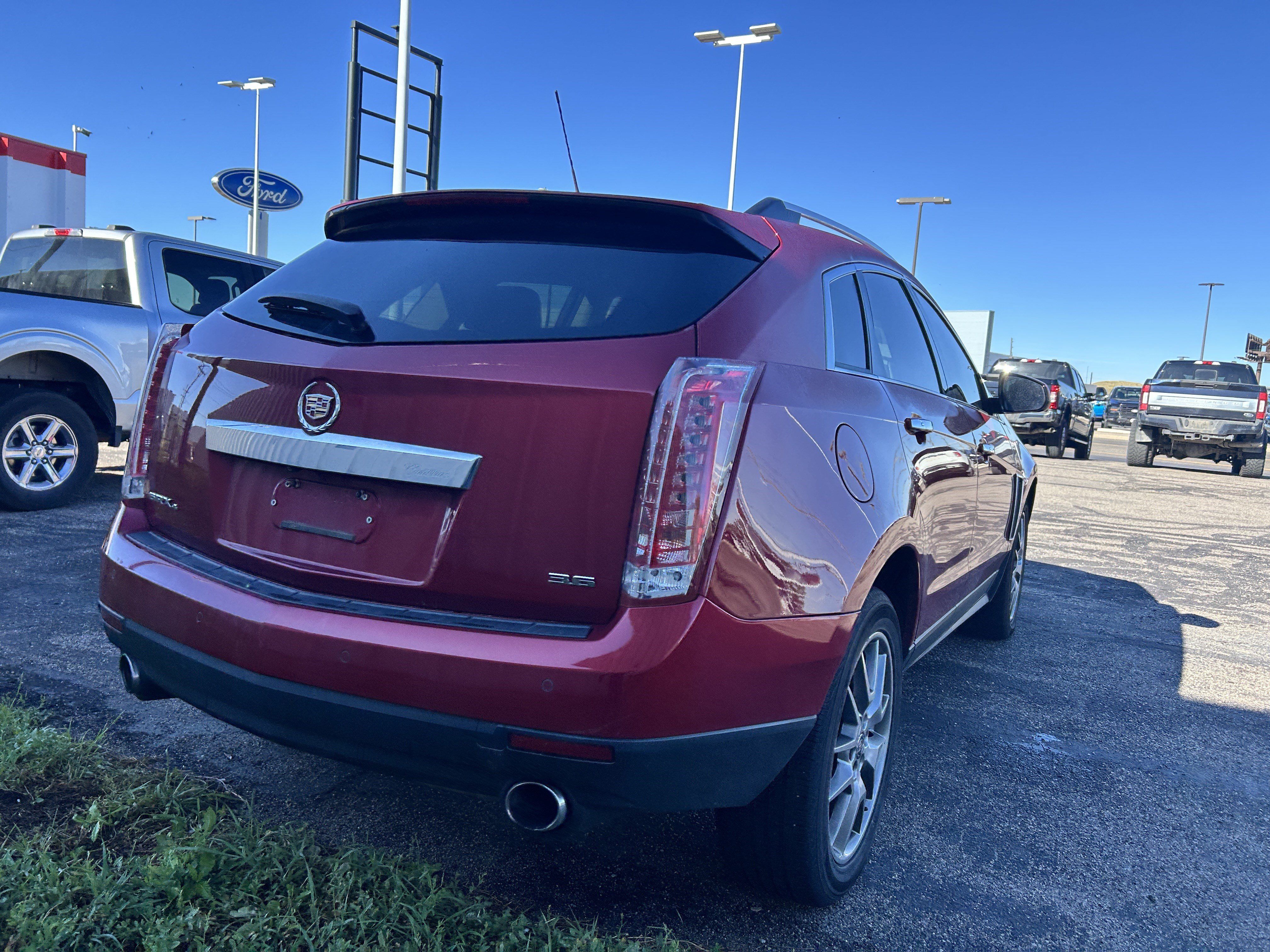 Used 2015 Cadillac SRX Performance w/ Driver Awareness Package AWD/4WD image 5