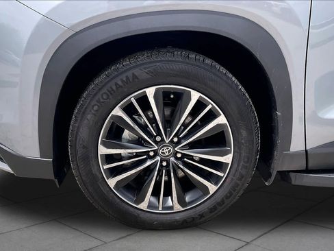 Used 2026 Toyota Grand Highlander AWD Hybrid image 11