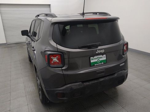Used 2020 Jeep Renegade Latitude FWD image 6