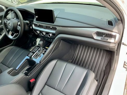 New 2026 Acura Integra FWD image 12