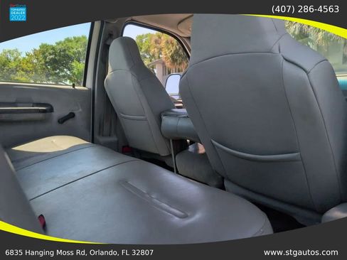 Used 2005 Ford F350 XL image 19