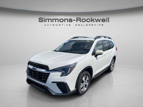 Used 2025 Subaru Ascent Premium AWD/4WD image 1