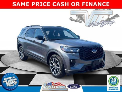 Used 2026 Ford Explorer ST-Line AWD/4WD image 1