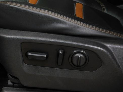 Used 2020 GMC Sierra 1500 AT4 image 36