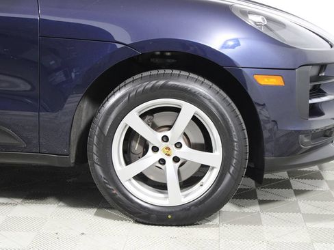 Used 2019 Porsche Macan AWD/4WD image 46