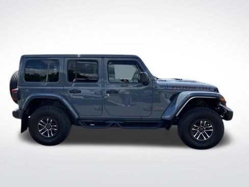 Used 2026 Jeep Wrangler Unlimited Rubicon AWD/4WD image 9