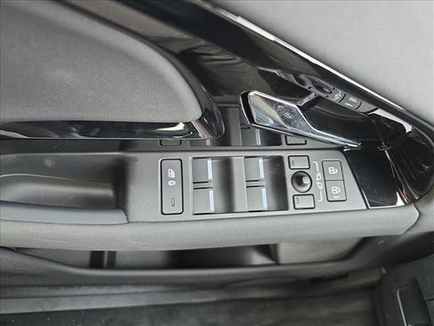 New 2026 Land Rover Range Rover Evoque S AWD/4WD image 26