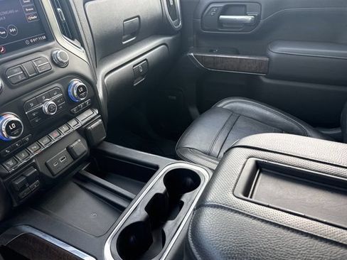 Used 2020 GMC Sierra 2500 Denali w/ Denali Ultimate Package AWD/4WD image 22