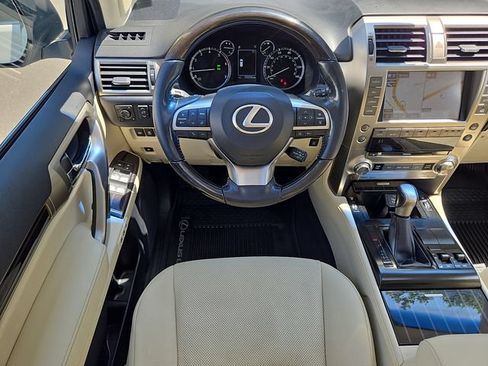 Used 2021 Lexus GX 460 Premium w/ Premium Package AWD/4WD image 11