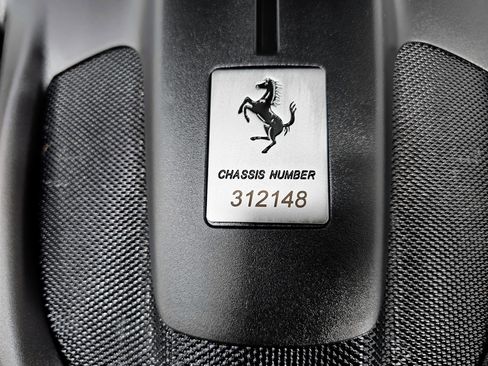 Used 2025 Ferrari Roma Spider RWD image 30