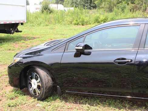 Used 2013 Honda Civic Hybrid Sedan image 11