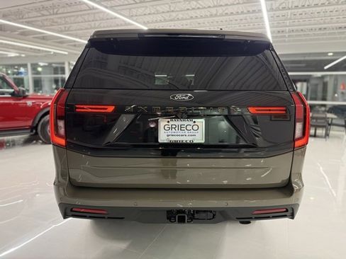 New 2026 Ford Expedition Tremor image 5