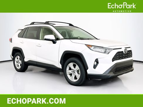 Used 2019 Toyota RAV4 XLE image 1