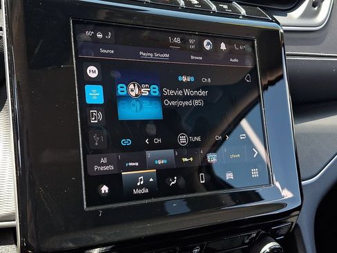 Used 2023 Jeep Grand Cherokee Laredo w/ Luxury Tech Group I AWD/4WD image 16