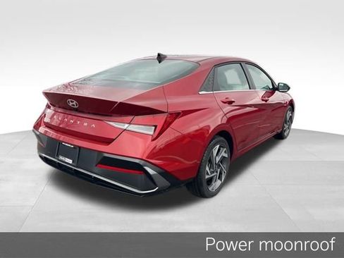 Used 2025 Hyundai Elantra SEL image 7