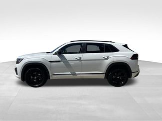New 2026 Volkswagen Atlas Cross Sport SEL R-Line AWD/4WD video 2