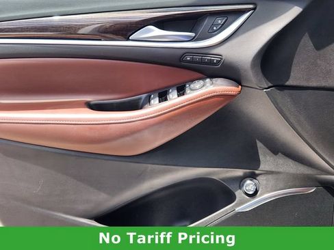 Used 2020 Buick Enclave Avenir w/ Avenir Technology Package FWD image 21