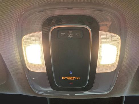 Used 2021 Hyundai Elantra SEL w/ Convenience Package image 25