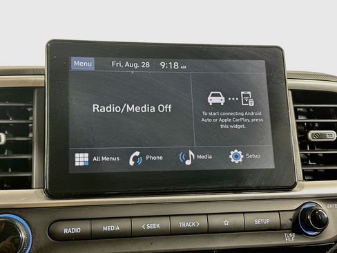 Used 2025 Hyundai Venue SEL FWD image 21