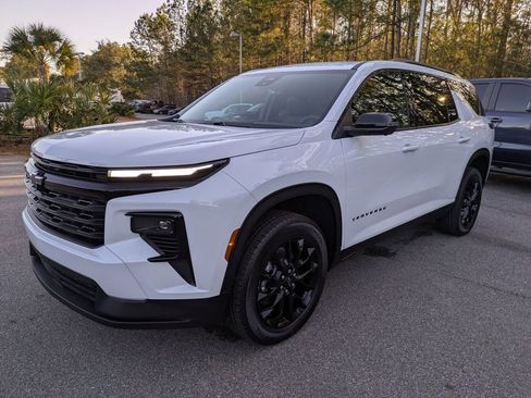 New 2026 Chevrolet Traverse LT w/ Midnight/Sport Edition image 8