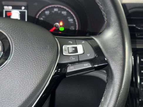 Used 2020 Volkswagen Passat 2.0T R-Line image 30