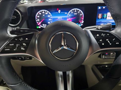 Certified 2026 Mercedes-Benz GLA 250 4MATIC image 23