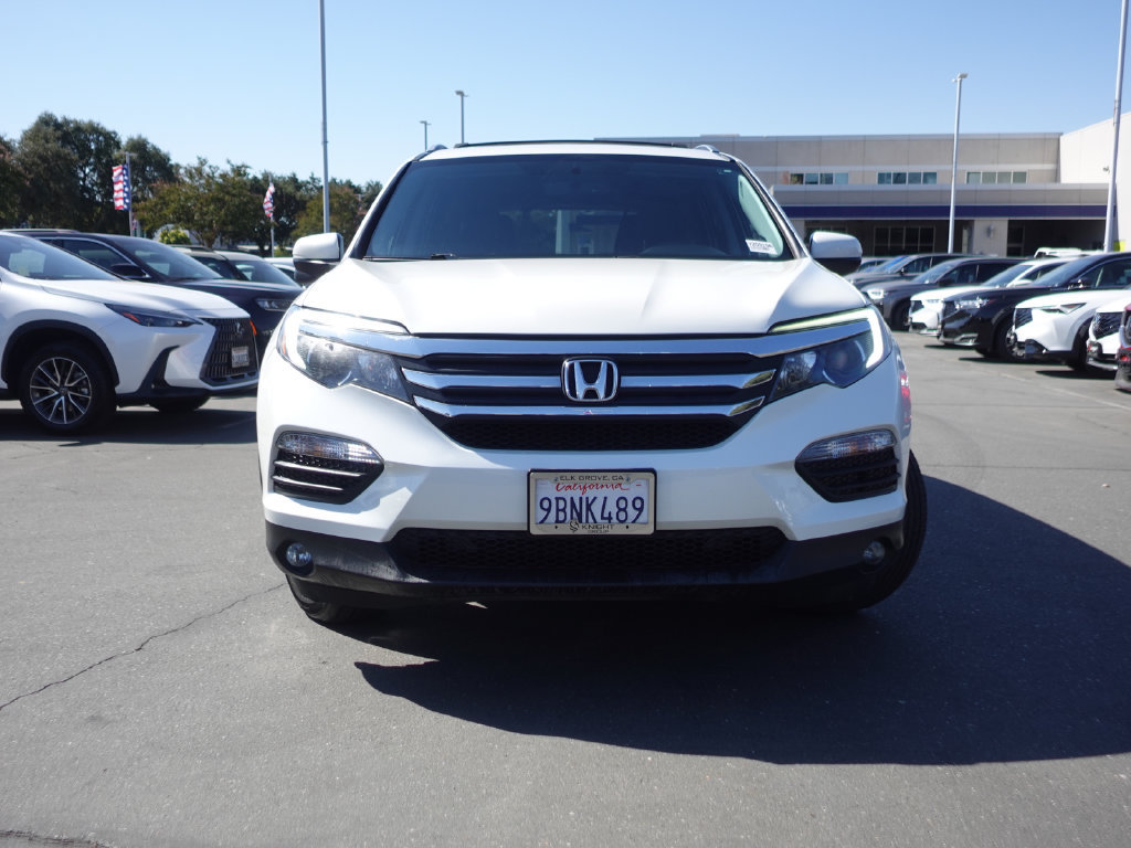 Used 2017 Honda Pilot EX-L image 2